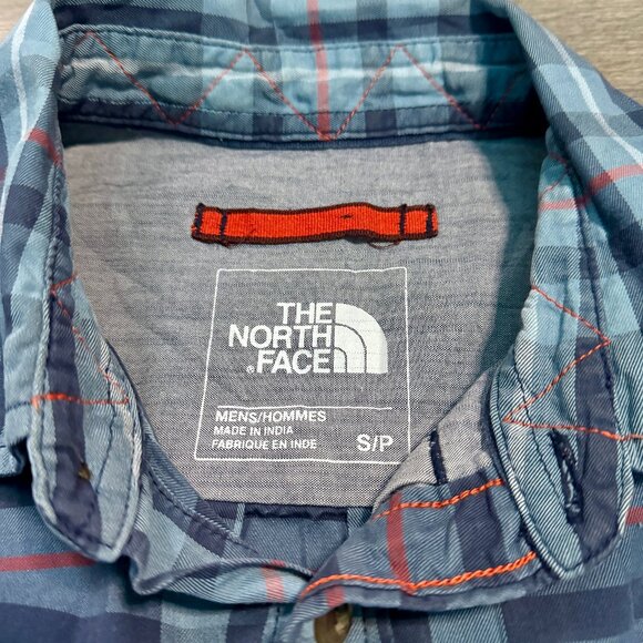 The North Face Men's Button Up Flannel Shirt - Picture 3 of 5